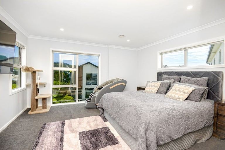 Photo of property in 162a John Burke Drive, Aotea, Porirua, 5024