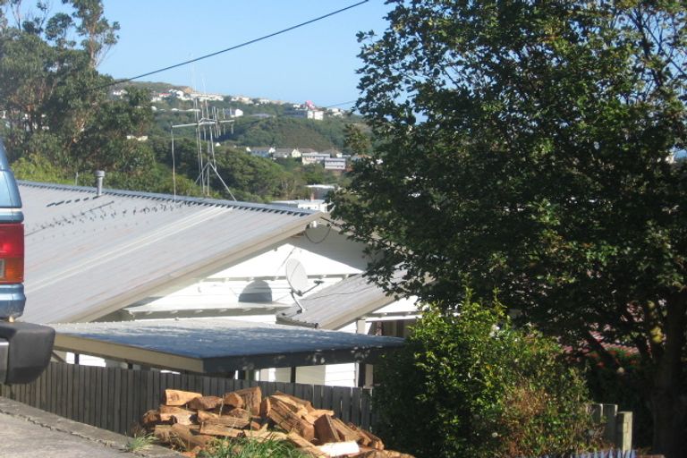 Photo of property in 66 Tio Tio Road, Miramar, Wellington, 6022