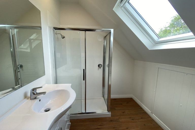 Photo of property in 24 Raroa Road, Hutt Central, Lower Hutt, 5010