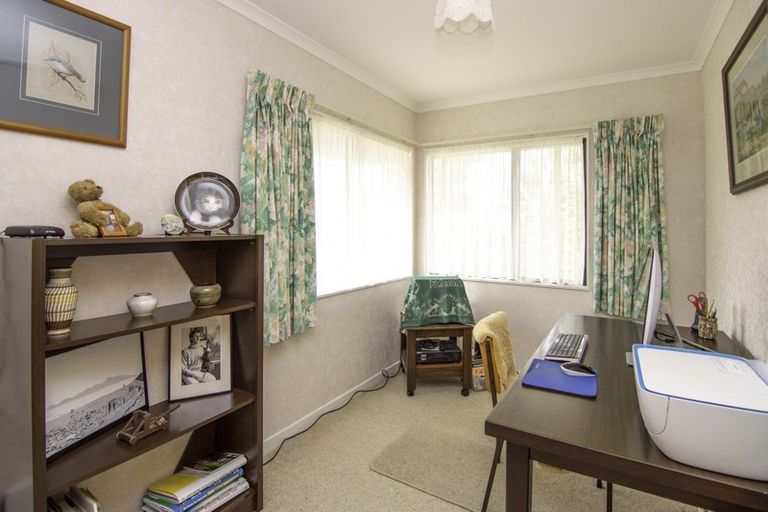 Photo of property in 87 Waterloo Crescent, Hokowhitu, Palmerston North, 4410