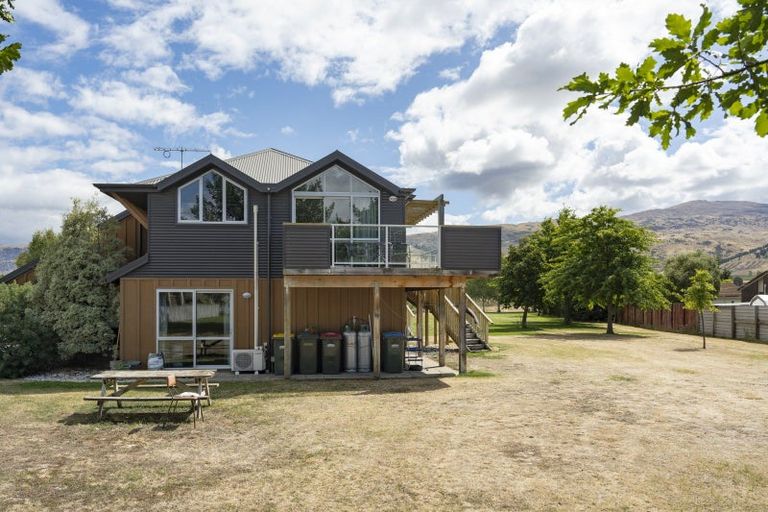 Photo of property in 8c Alluvial Place, Cromwell, 9310