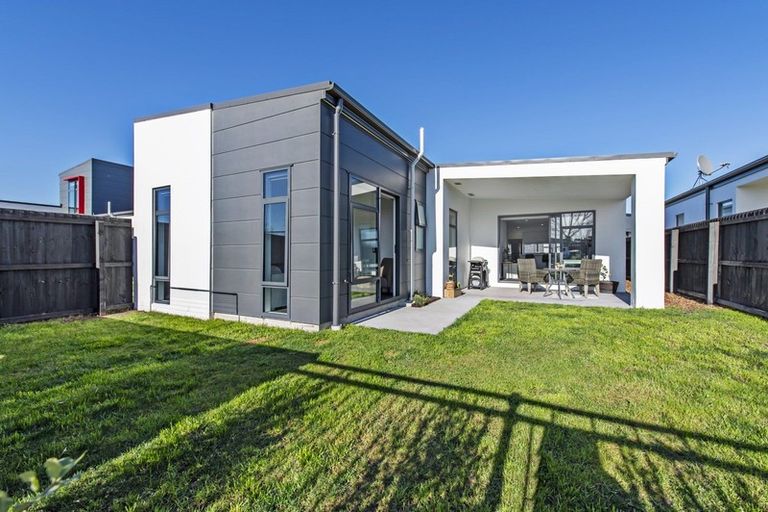 Photo of property in 109 Manakura Street, Russley, Christchurch, 8042