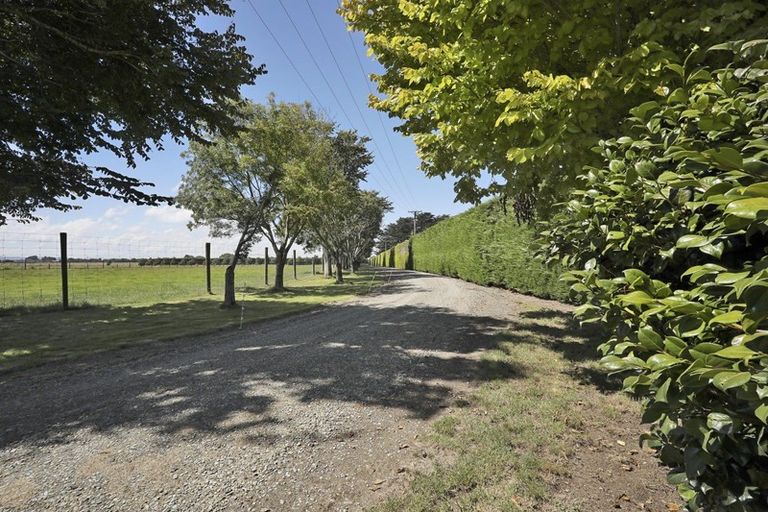 Photo of property in 85 Young Road, Branxholme, Invercargill, 9874