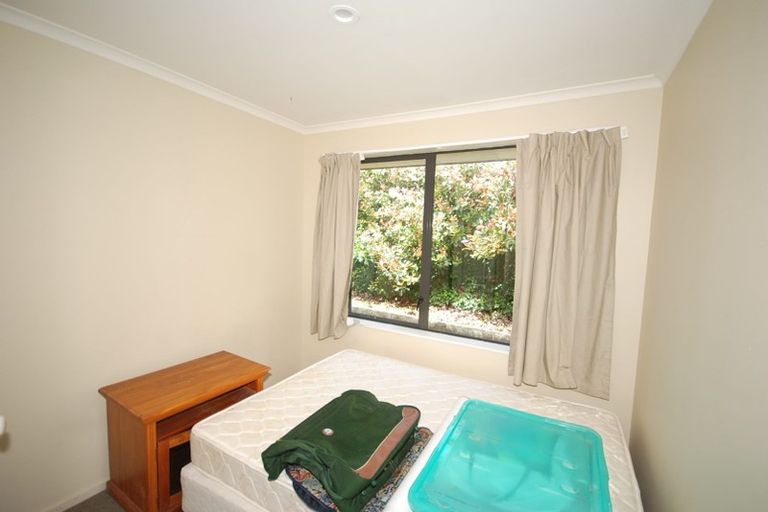 Photo of property in 3 Bluestone Rise, Rosedale, Auckland, 0632