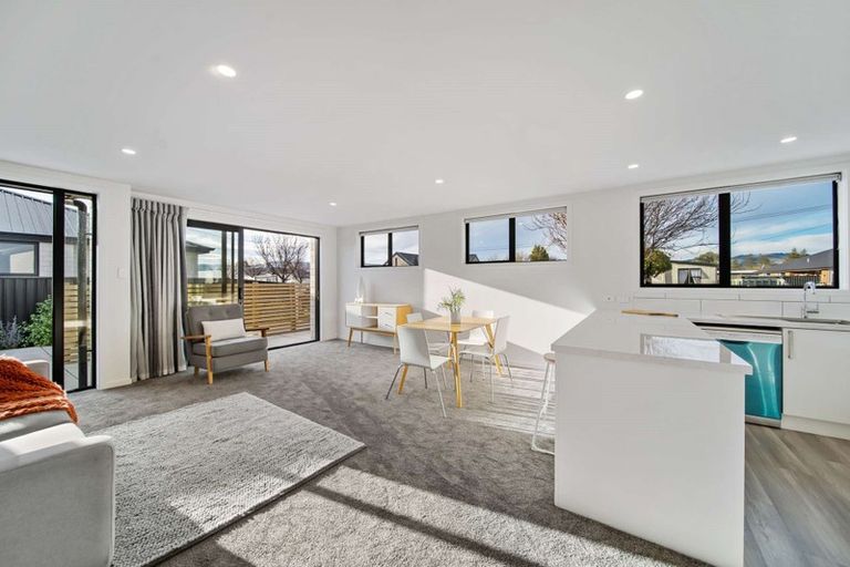 Photo of property in 6a Dey Street, Mosgiel, 9024