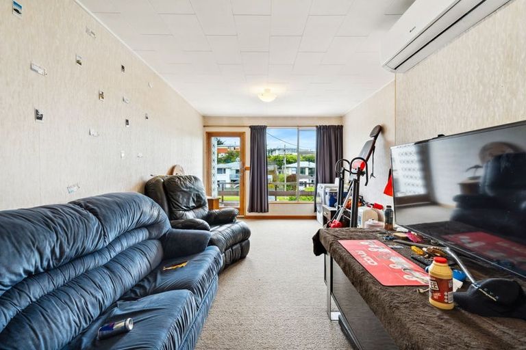 Photo of property in 4 Elwyn Crescent, Green Island, Dunedin, 9018