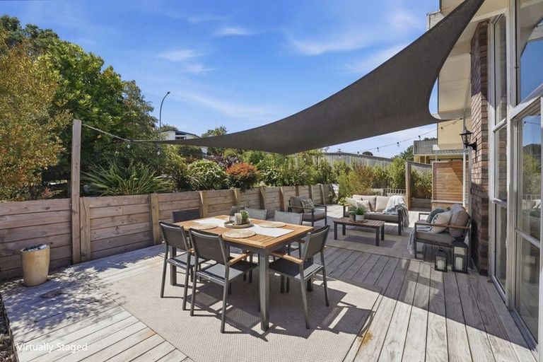 Photo of property in 9 Bronte Place, Whalers Gate, New Plymouth, 4310