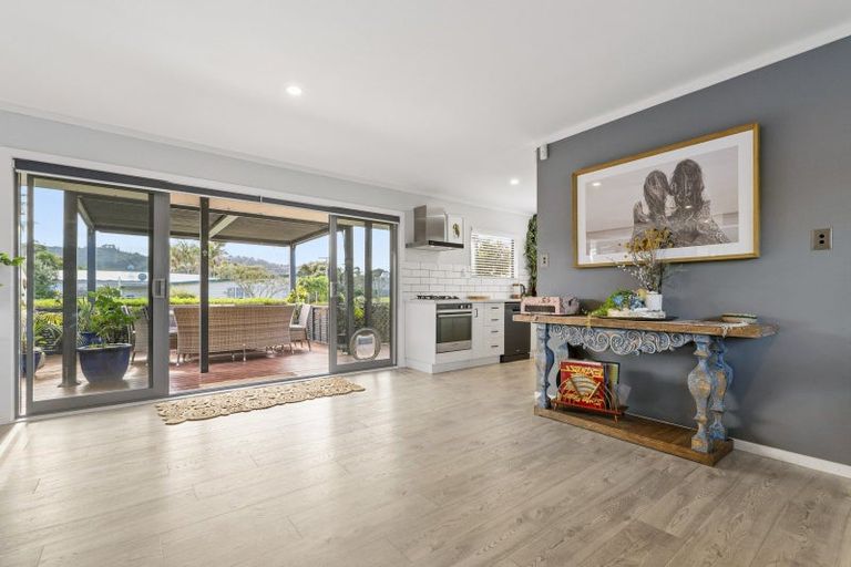 Photo of property in 10 Hillview Road, Waihi Beach, 3611