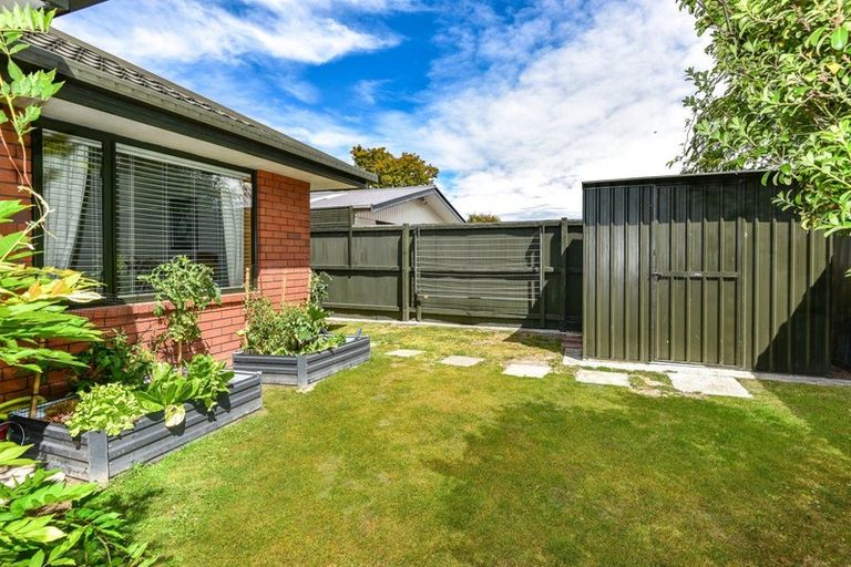 Photo of property in 41 Chedworth Avenue, Bishopdale, Christchurch, 8053