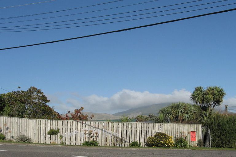 Photo of property in 50 Poplar Avenue, Raumati South, Paraparaumu, 5032