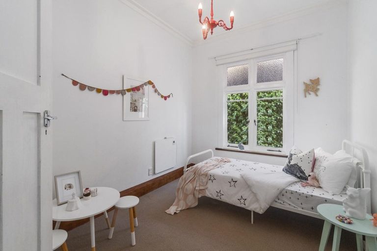 Photo of property in 22 Alexandra Street, Riverhead, 0820