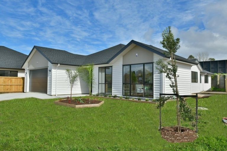 Photo of property in 21 Jack Hawken Lane, Silverdale, 0932