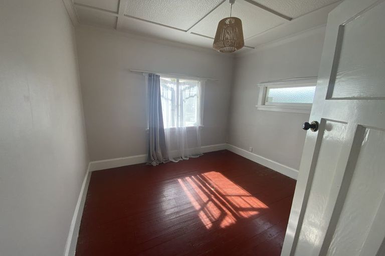 Photo of property in 3 Oxford Street, Fairfield, Hamilton, 3214