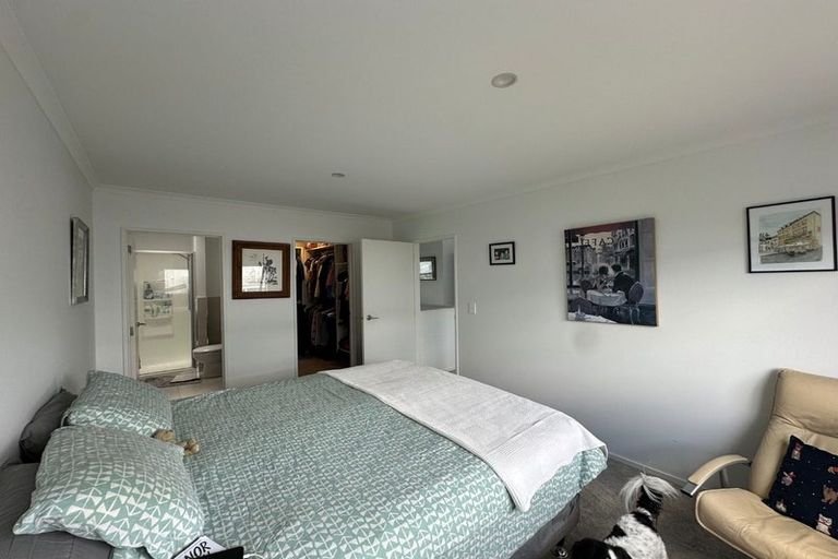 Photo of property in 59 William Wallbank Crescent, Swanson, Auckland, 0614