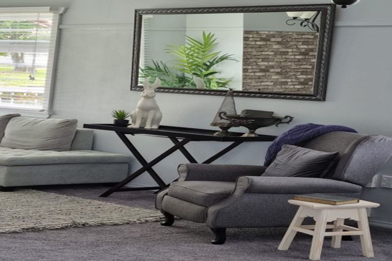 Photo of property in 43 York Street, Levin, 5510