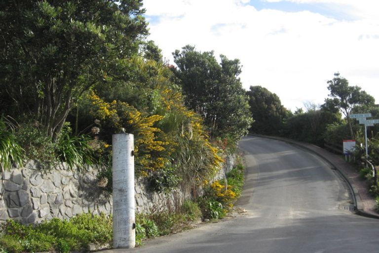 Photo of property in 5 Mewburn Rise, Karori, Wellington, 6012