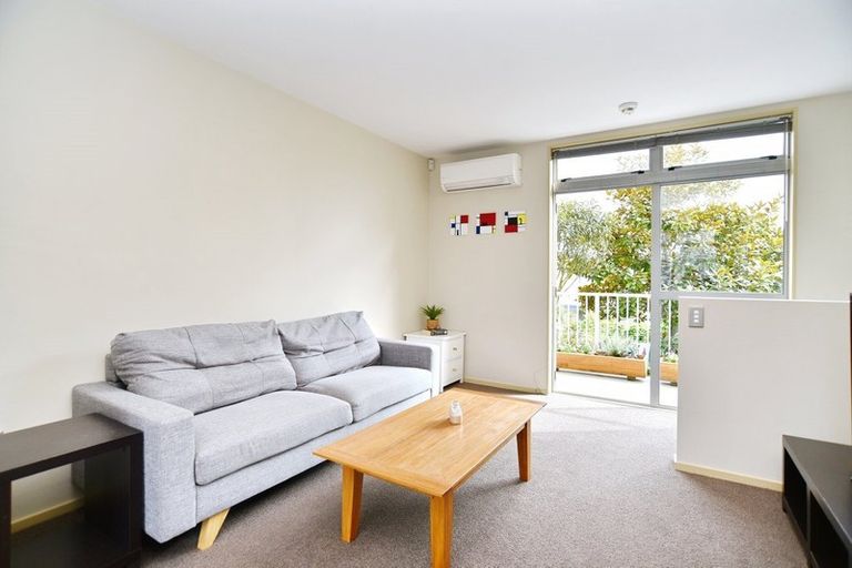 Photo of property in 6/54 Champion Street, Edgeware, Christchurch, 8013