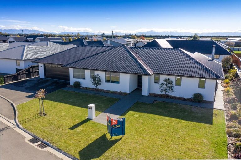 Photo of property in 3 Kelburn Place, Tinwald, Ashburton, 7700