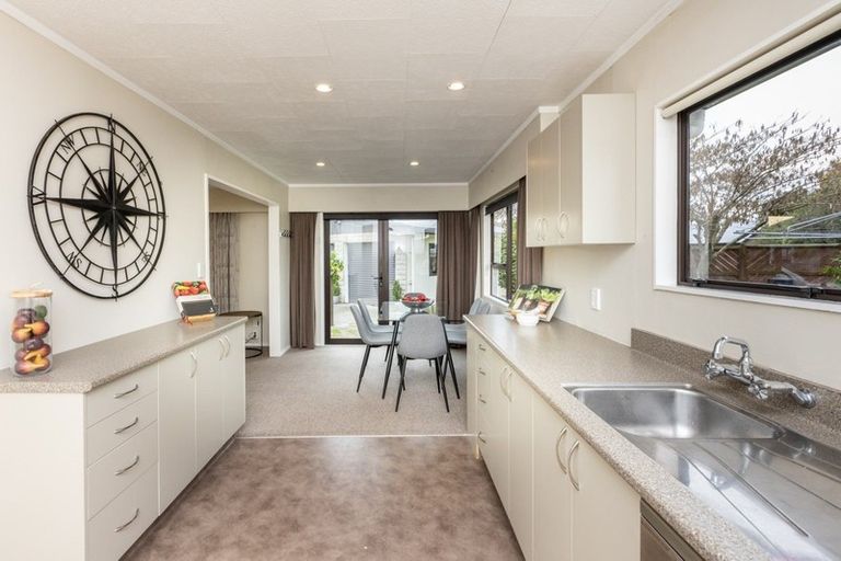 Photo of property in 23 Breadalbane Road, Havelock North, 4130