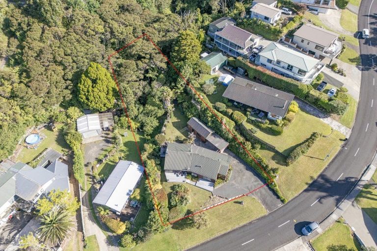 Photo of property in 28 Centennial Drive, Whitianga, 3510