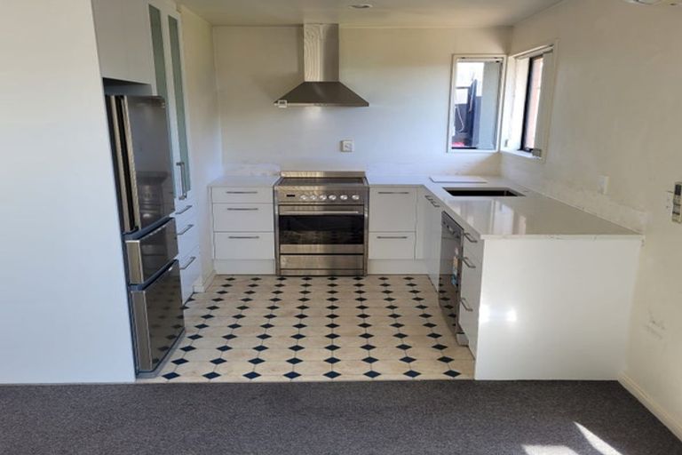 Photo of property in 1/65 Effingham Street, North New Brighton, Christchurch, 8083