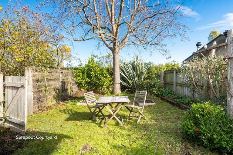Photo of property in 4 Shrimpton Road, Haumoana, 4102