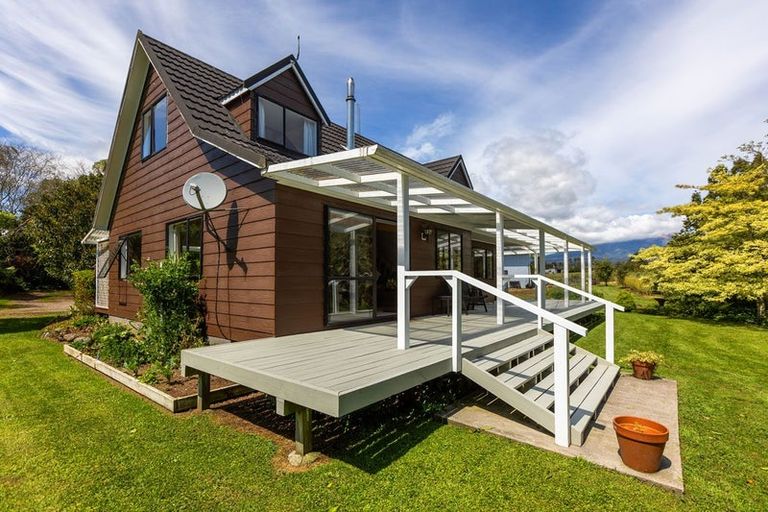 Photo of property in 1706 Egmont Road, Kaimiro, Inglewood, 4386
