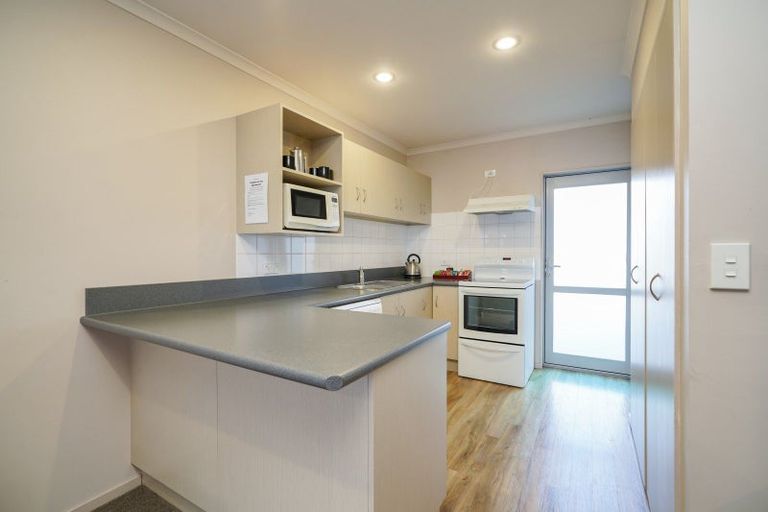 Photo of property in 12a-c Camden Street, Turnbull Thomson Park, Invercargill, 9810