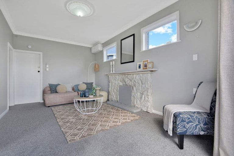Photo of property in 2 Morgan Street, Castlecliff, Whanganui, 4501