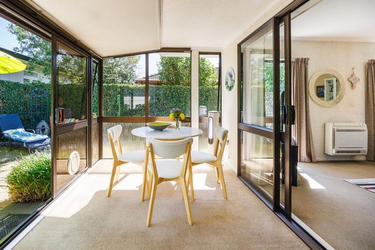 Photo of property in 31 Ake Ake Avenue, Hokowhitu, Palmerston North, 4410