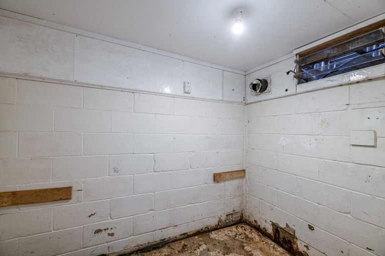 Photo of property in 32 Foster Avenue, Huia, Auckland, 0604