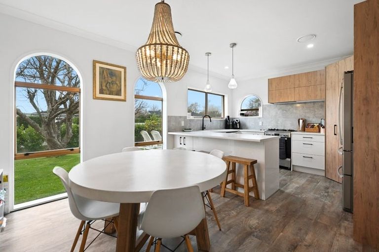 Photo of property in 50 Chedworth Avenue, Chedworth, Hamilton, 3210