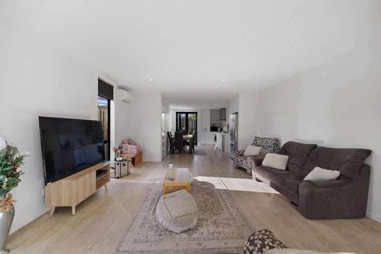 Photo of property in 4 Lauder Street, Lake Hayes, Queenstown, 9304