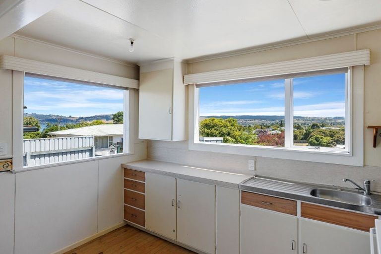 Photo of property in 38 Puriri Street, Hilltop, Taupo, 3330