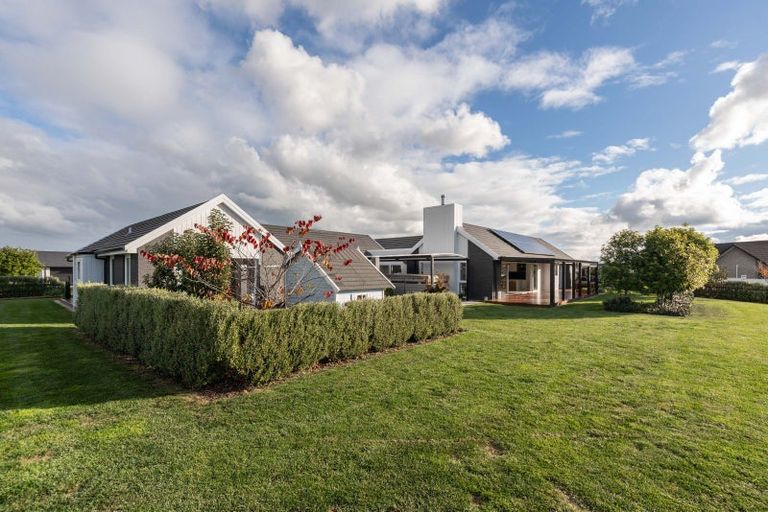 Photo of property in 1 Moemoea Place, Cambridge, 3434