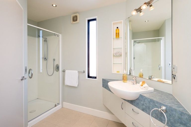 Photo of property in 7 Hikanui Place, Havelock North, 4130