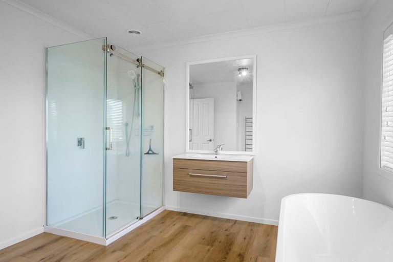 Photo of property in 35 Carlyle Street, Leamington, Cambridge, 3432