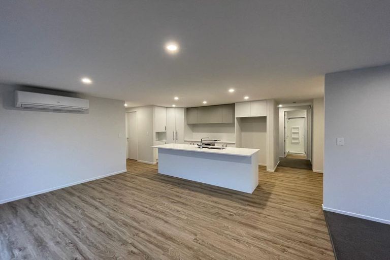 Photo of property in 18 Te Kanawa Lane, Rolleston, 7615