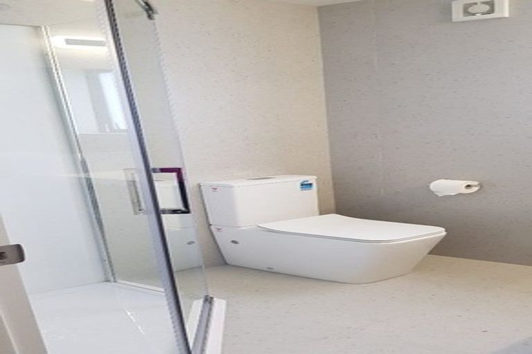 Photo of property in 9a Becroft Drive, Forrest Hill, Auckland, 0620