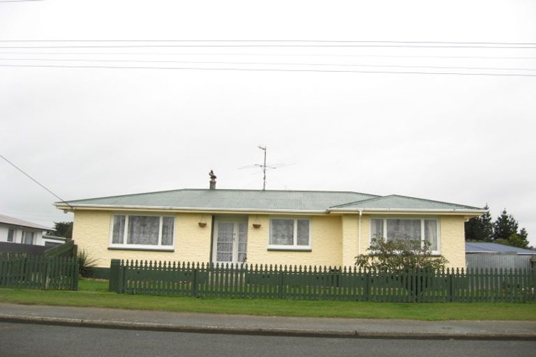 Photo of property in 199 Mcquarrie Street, Kingswell, Invercargill, 9812