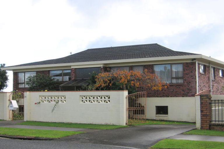 Photo of property in 114 Bramley Drive, Farm Cove, Auckland, 2012