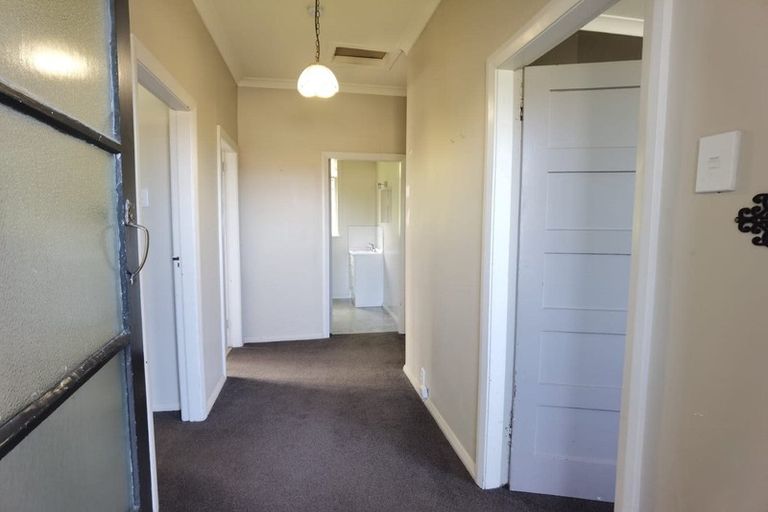 Photo of property in 116 Oakwood Avenue, Balaclava, Dunedin, 9011