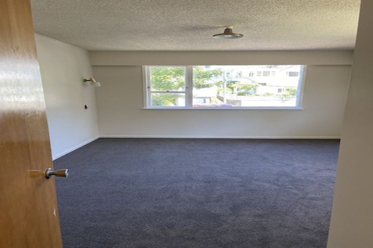 Photo of property in 34 Clutha Avenue, Khandallah, Wellington, 6035