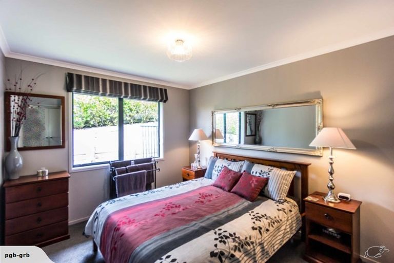 Photo of property in 172 Waterside Drive, Pyes Pa, Tauranga, 3112