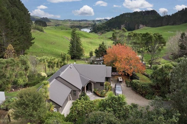 Photo of property in 2b Maungatawhiri Road, Raglan, 3295