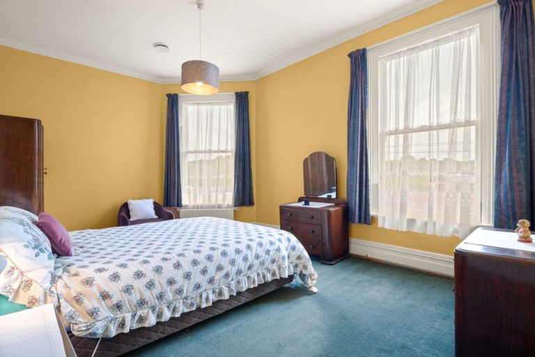 Photo of property in 1 Coach Road, Fairfield, Dunedin, 9018