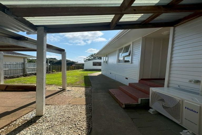 Photo of property in 5 Wroughton Crescent, Otara, Auckland, 2023