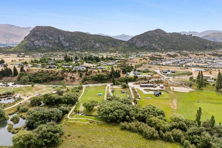 Photo of property in 41 Monteith Road, Albert Town, Wanaka, 9382