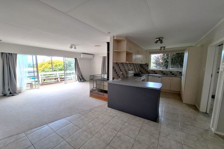 Photo of property in 134g Huatoki Street, Frankleigh Park, New Plymouth, 4310