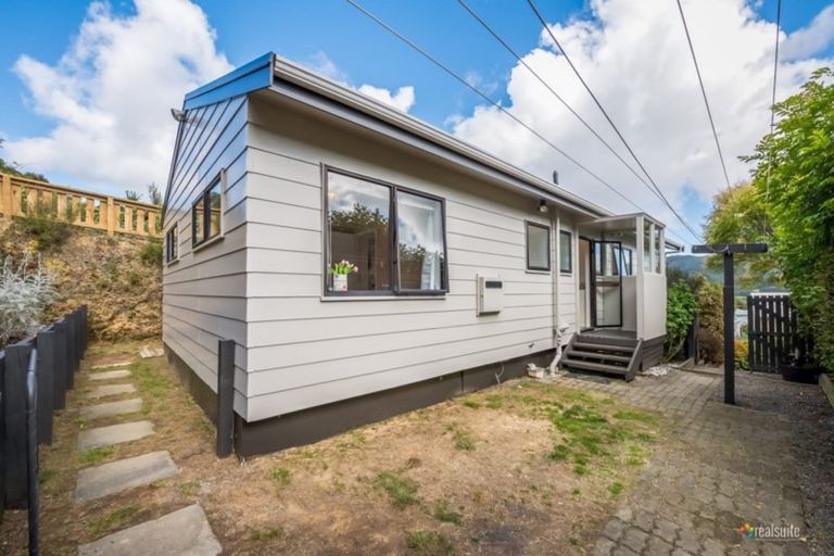 Photo of property in 48 Antrim Crescent, Wainuiomata, Lower Hutt, 5014
